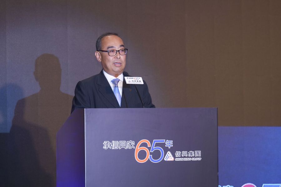 蒙先生在致辭時表示十分感激Panasonic Corporation、合作伙伴及客戶對信興集團長期的支持；亦衷心感謝公司同事們在過去一年來的籌備，使65周年各項慶祝活動得以順利進行。